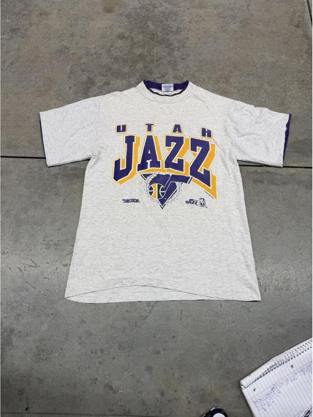 vintage utah jazz trench sports made in usa grey spell out shirt size medium